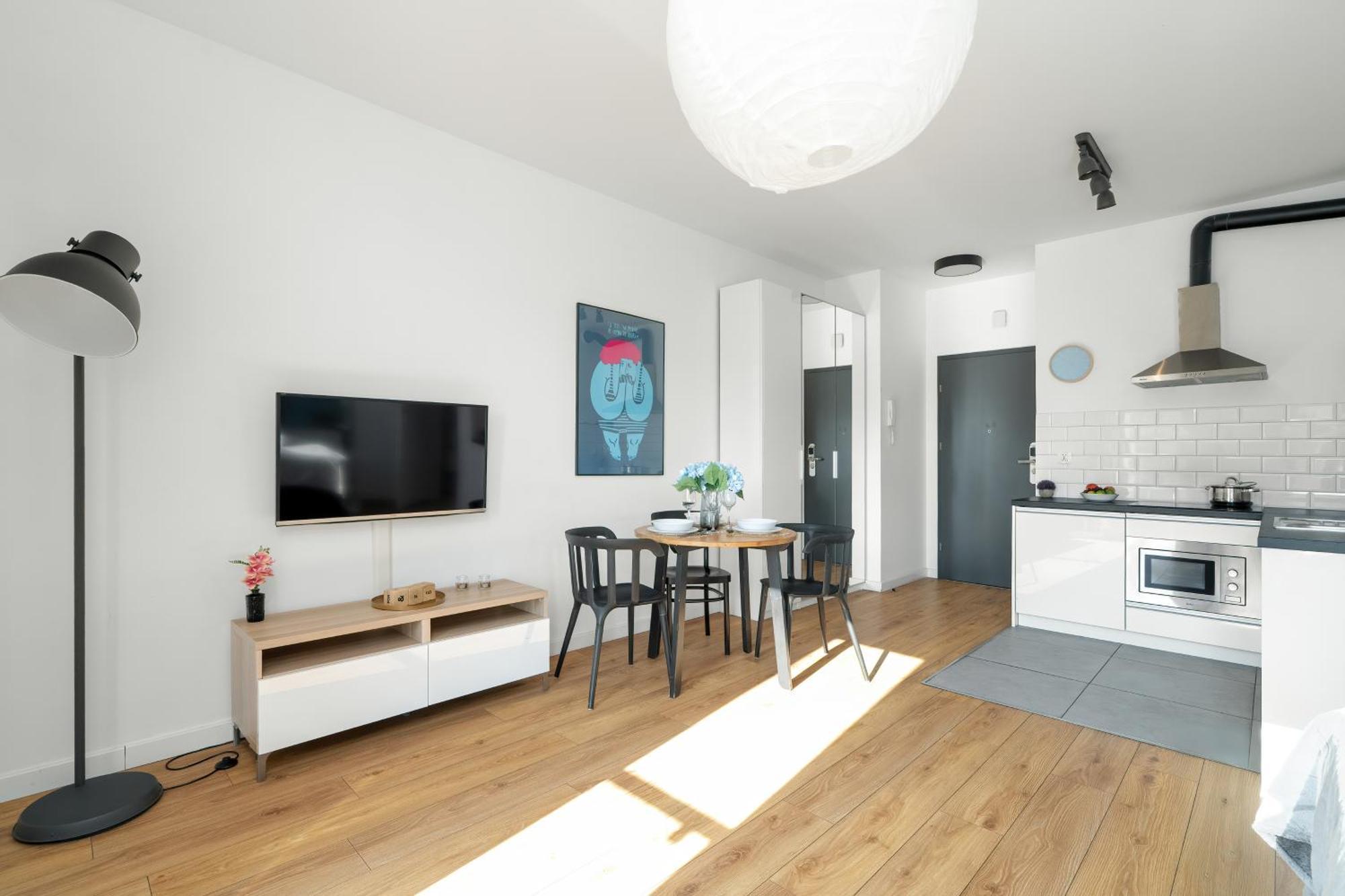 Klimatyczne I Nowoczesne Studio Very Berry W Poznaniu By Noclegi Renters Ngoại thất bức ảnh