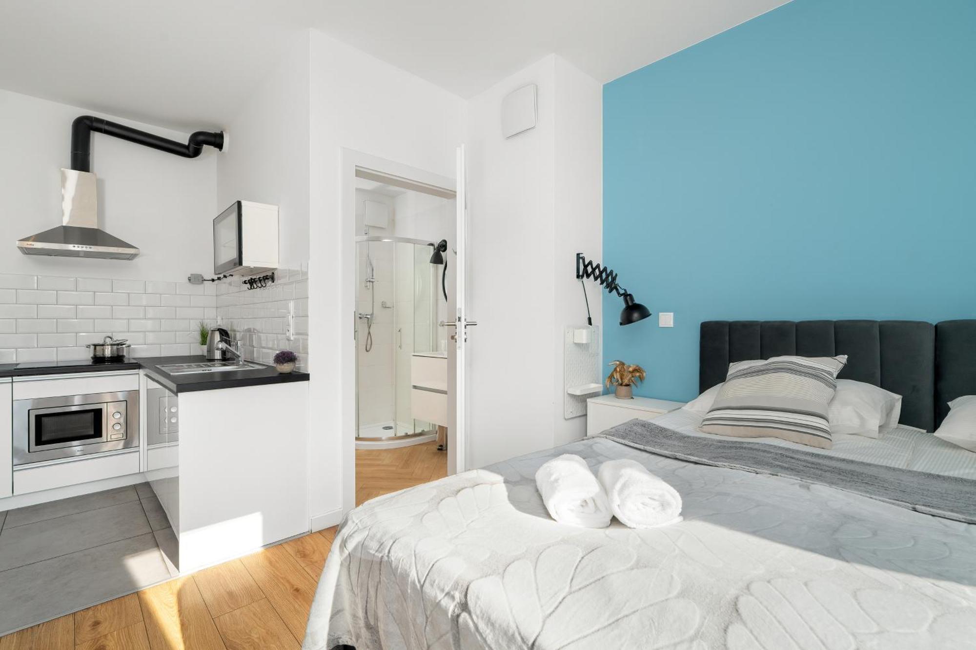 Klimatyczne I Nowoczesne Studio Very Berry W Poznaniu By Noclegi Renters Ngoại thất bức ảnh